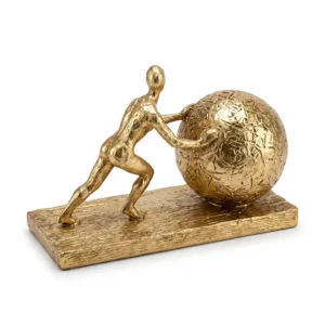 AD2197 | Escultura dorada de figura impulsando una esfera