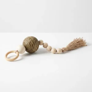 AD2234 | Cadena corta de madera con aro y borla